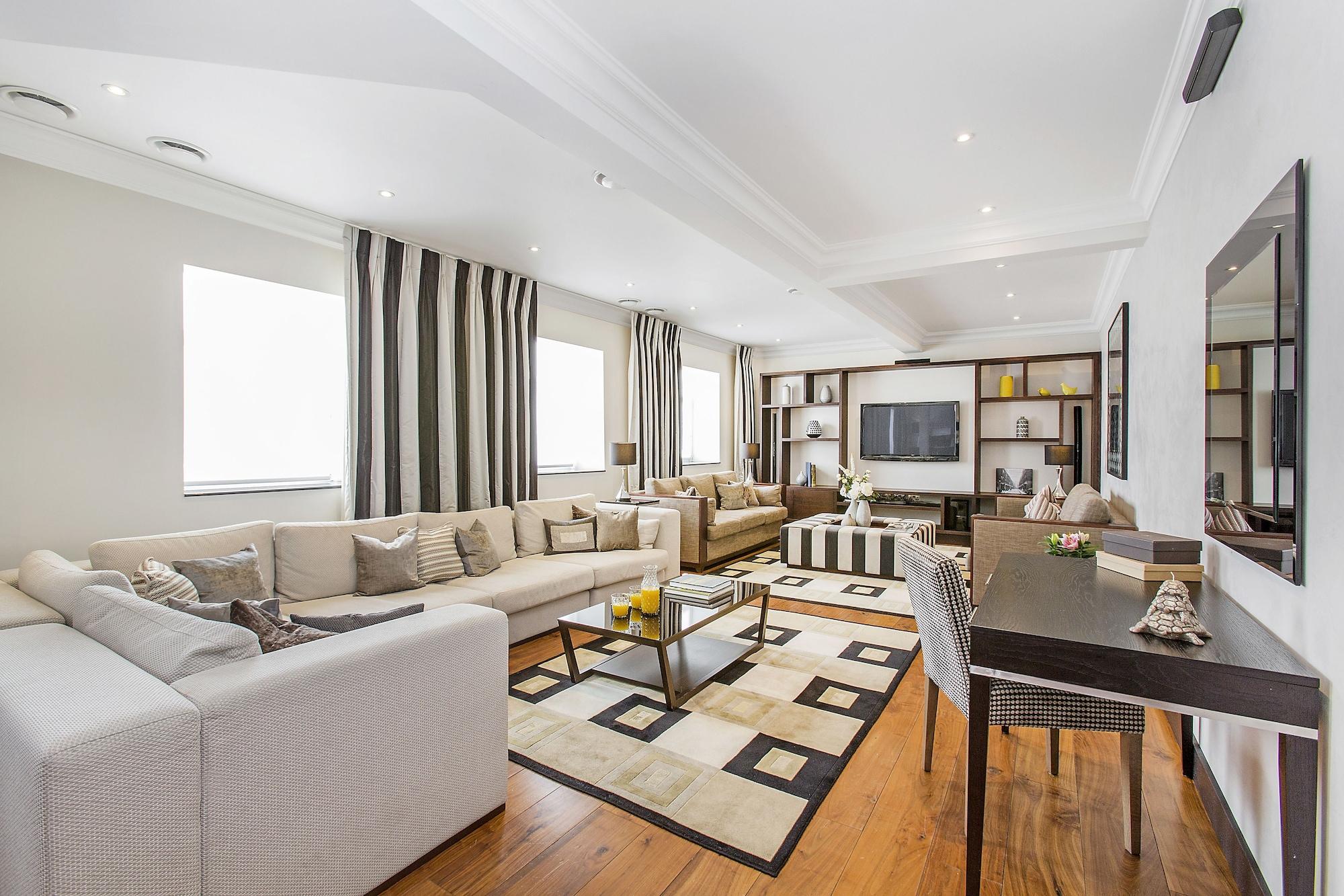 Luxury Four Bedroom Penthouse Terrace,1208727349:JPEG